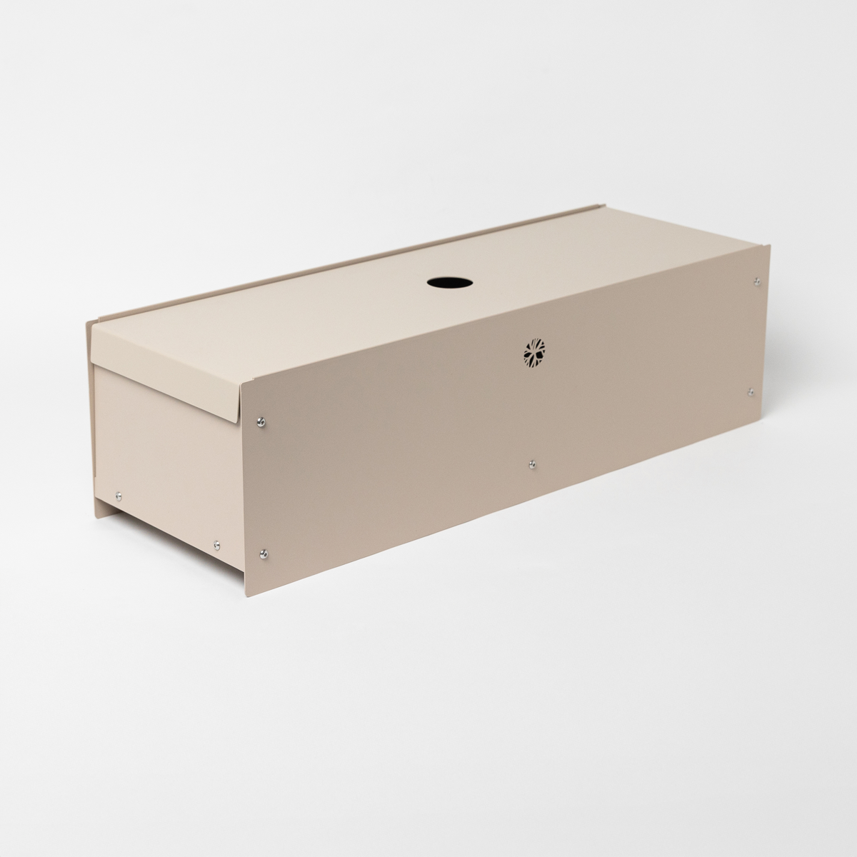 EMBRACE | Lova Wood Shelf