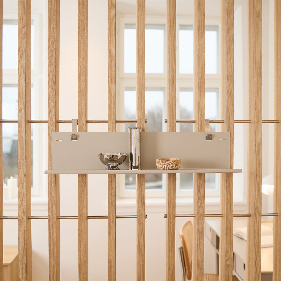 EMBRACE | Nell Metal Shelf