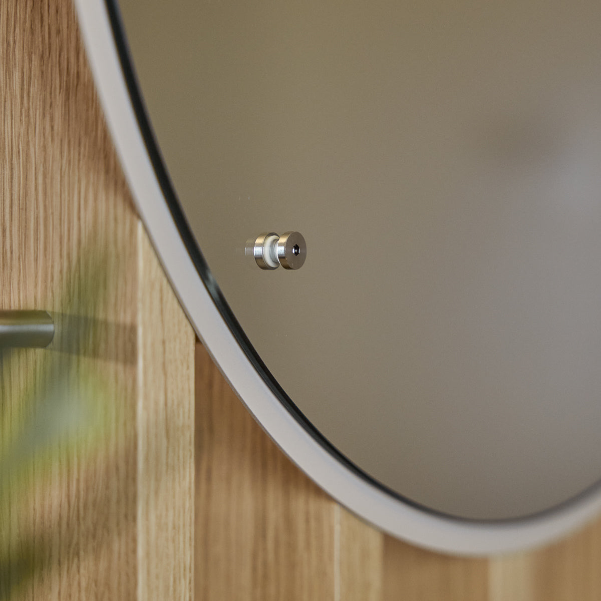 EMBRACE | Vala Mirror