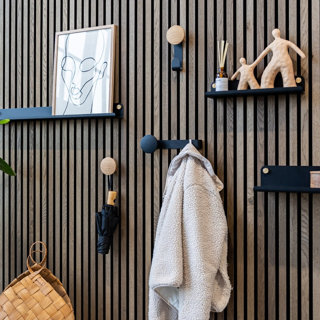 Create | Horizontal Hangers