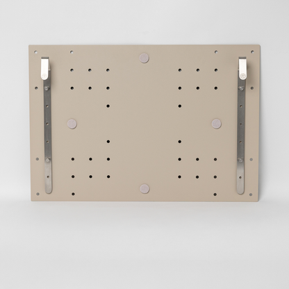 EMBRACE | Nell TV-Mount