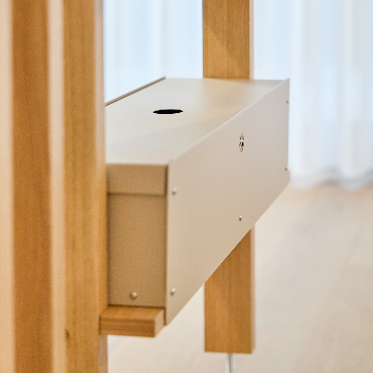 EMBRACE | Lova Wood Shelf