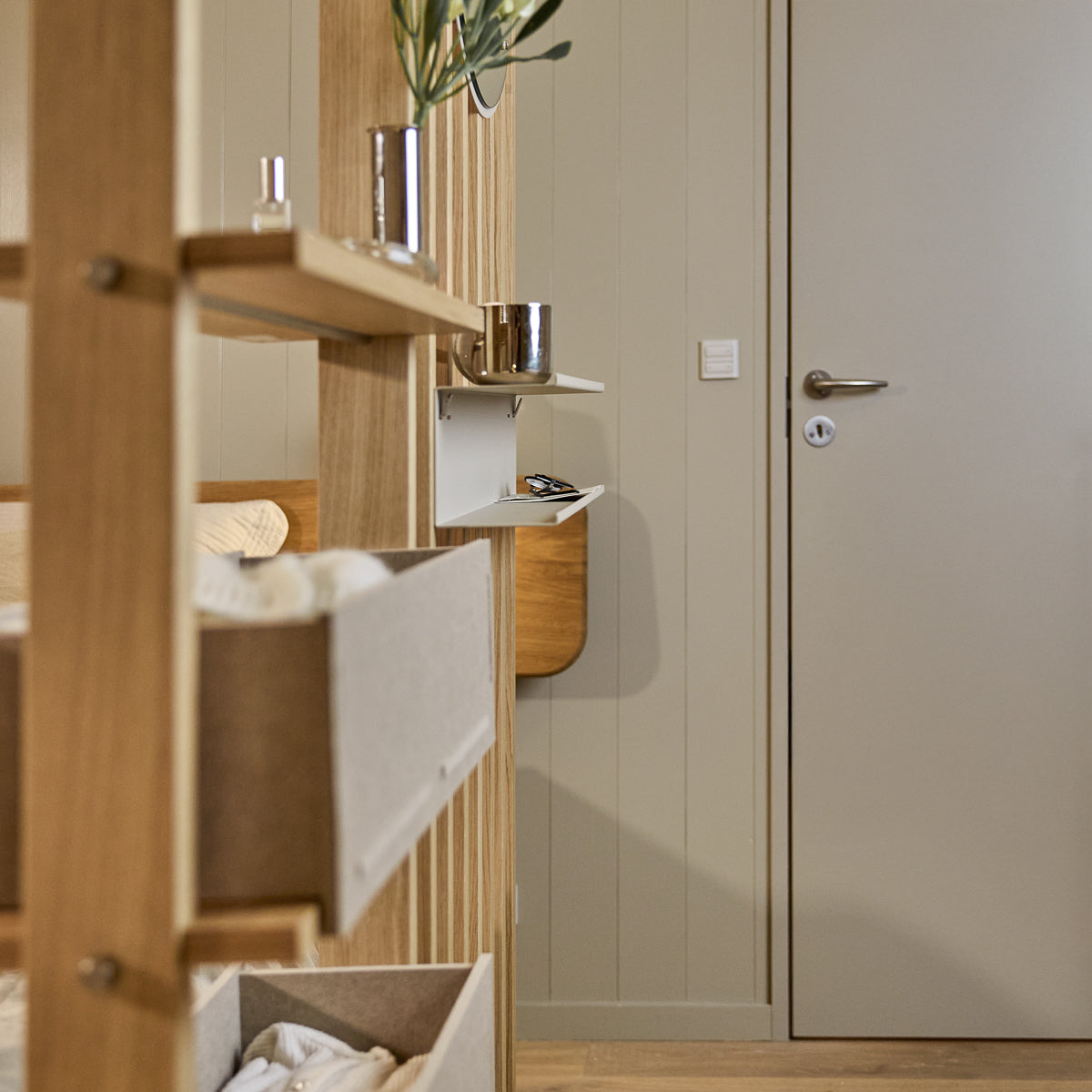 EMBRACE | Nell Double Metal Shelf