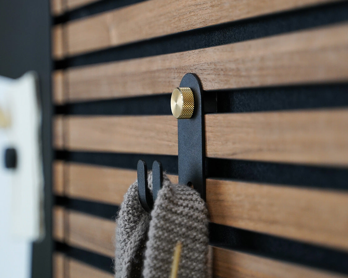 CREATE | Double Hanger